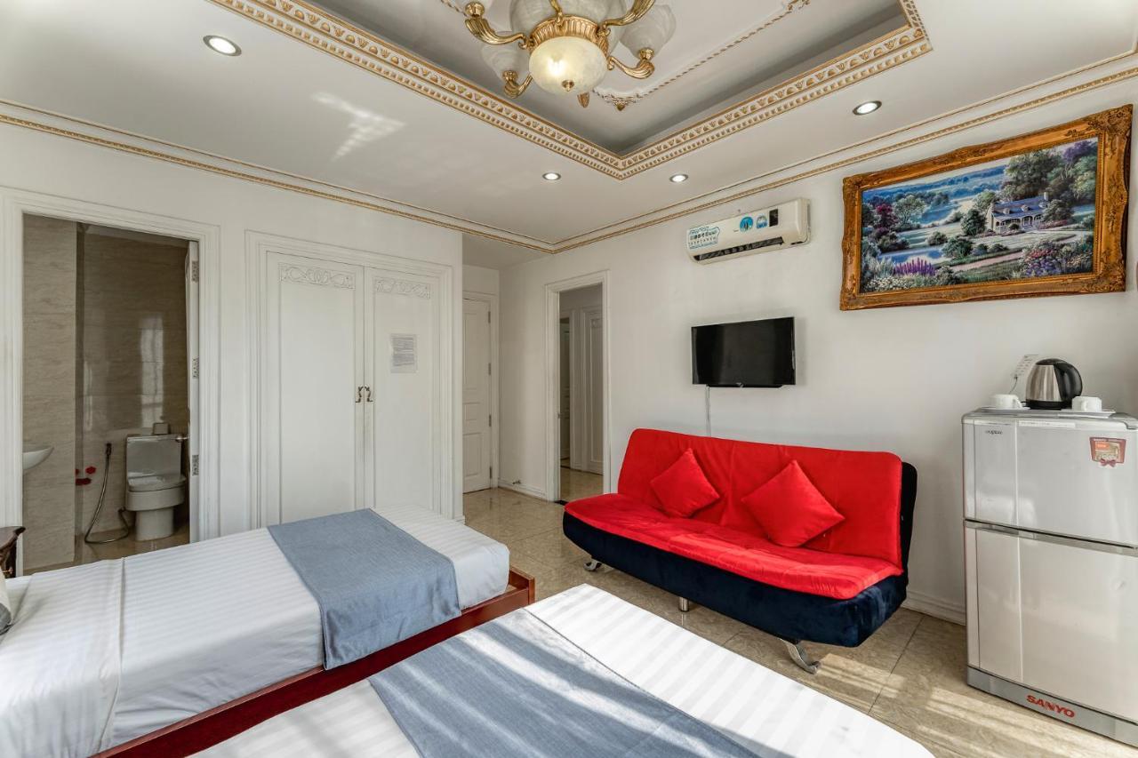 Hotel Happy Land