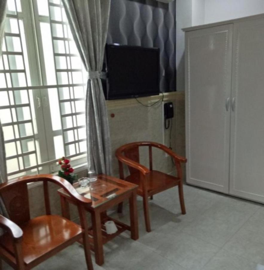 Duc Long Hotel