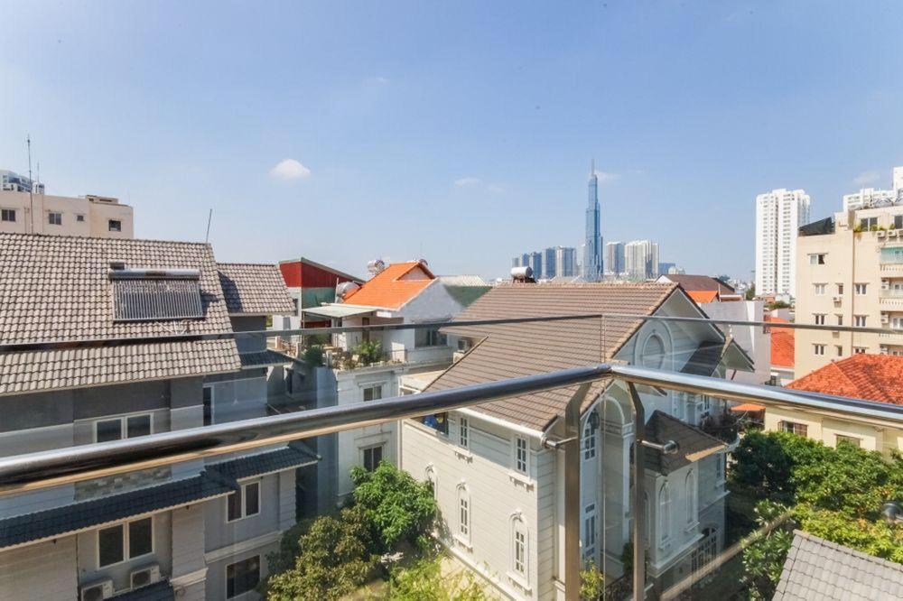 Aurora Western Village Khách sạn TP. Hồ Chí Minh