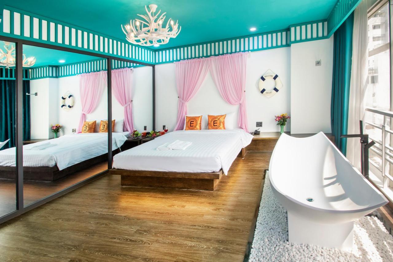 Eros 2 - Love hotel 3*