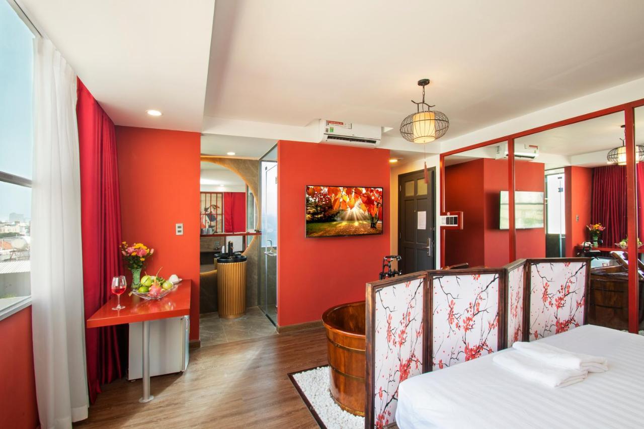 Eros 2 - Love hotel