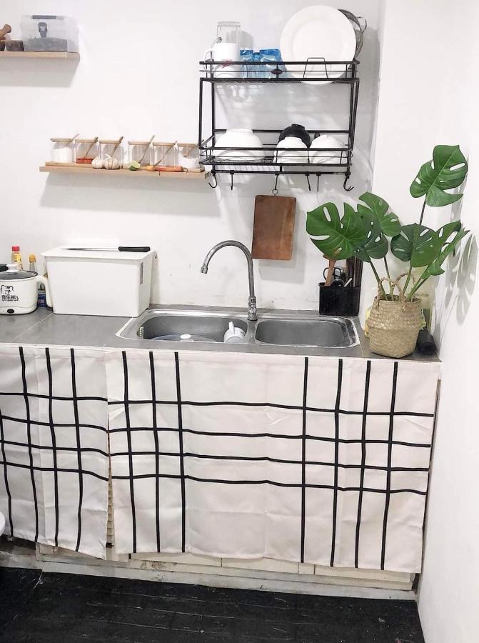 Hanz Huda Guest house Ho Chi Minh City