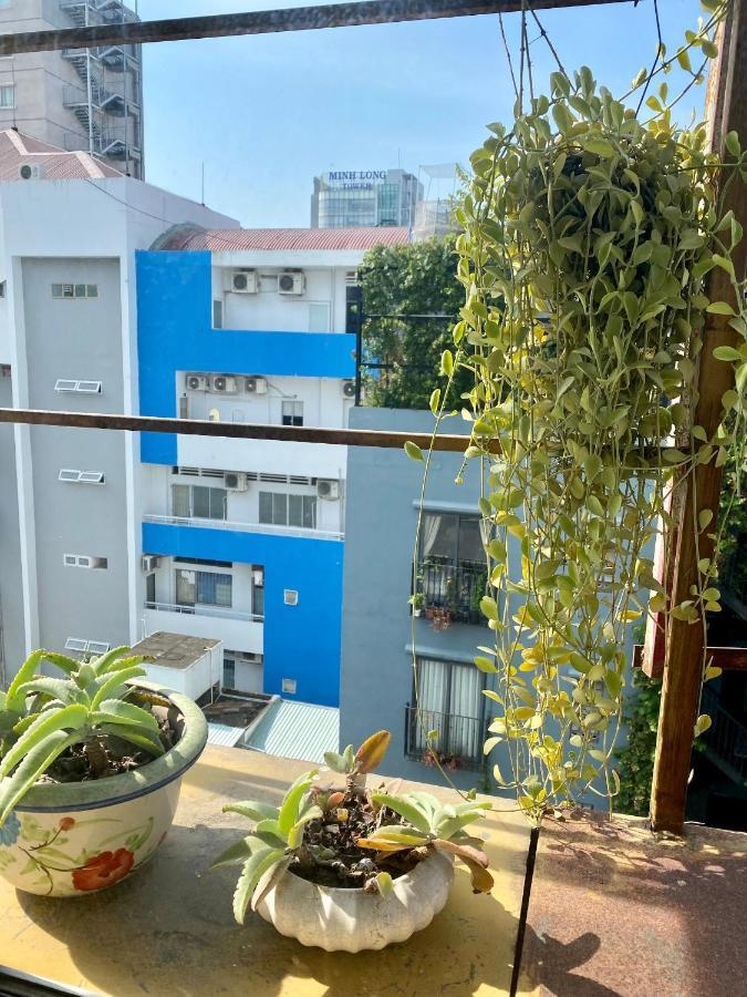Reddoorz Ruby Star Truong Dinh Hotel