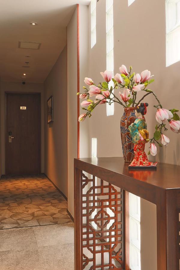 Cherry Boutique 3* TP. Hồ Chí Minh