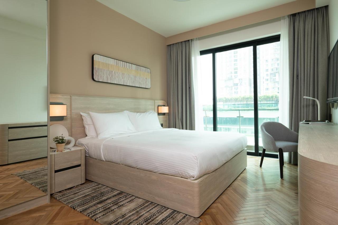 Apartment Somerset Feliz *