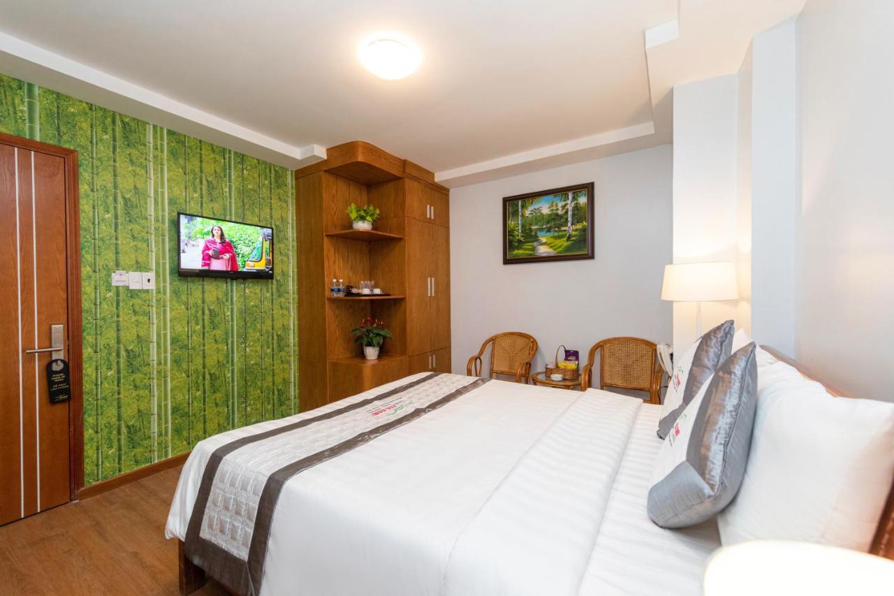 Reddoorz Yen Nam Hoang Van Thu Hotel Ho Chi Minh City