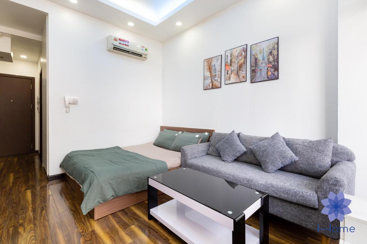 Apartment Home, Cosy&luxury - 5mins To Airport, Free Pool&gym, Airport Pick Up Service Ho Chi Minh City