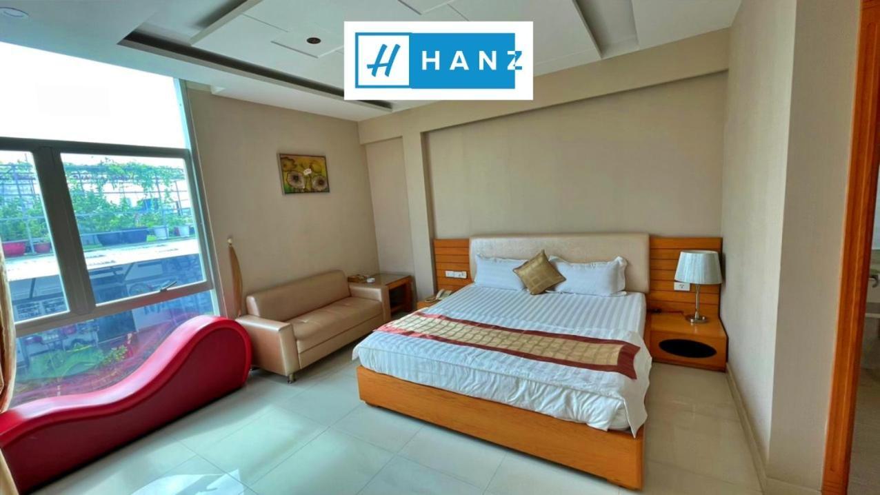 Hanz Happy 3*