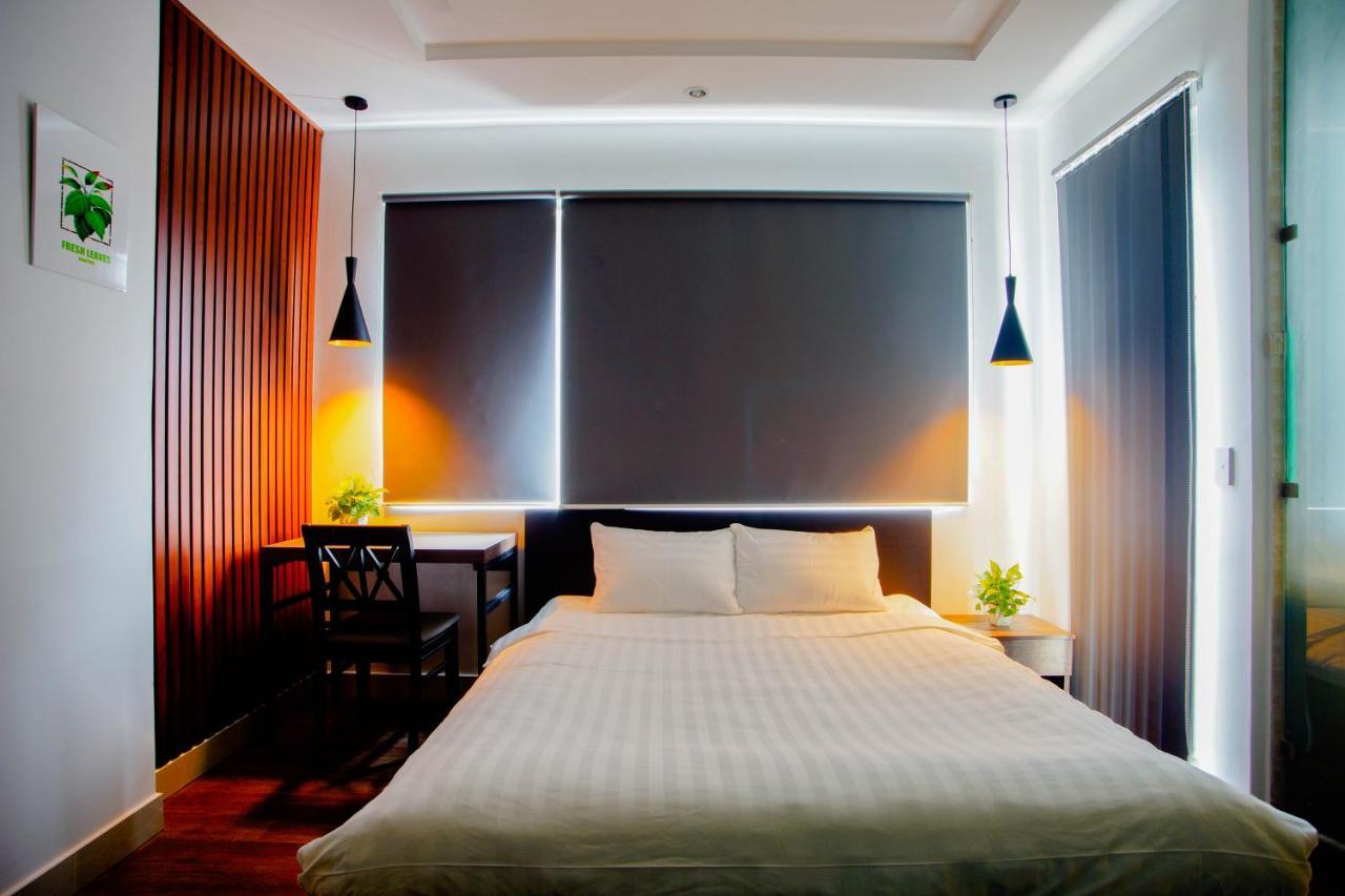 Khách sạn Lá Bình Tân TP. Hồ Chí Minh