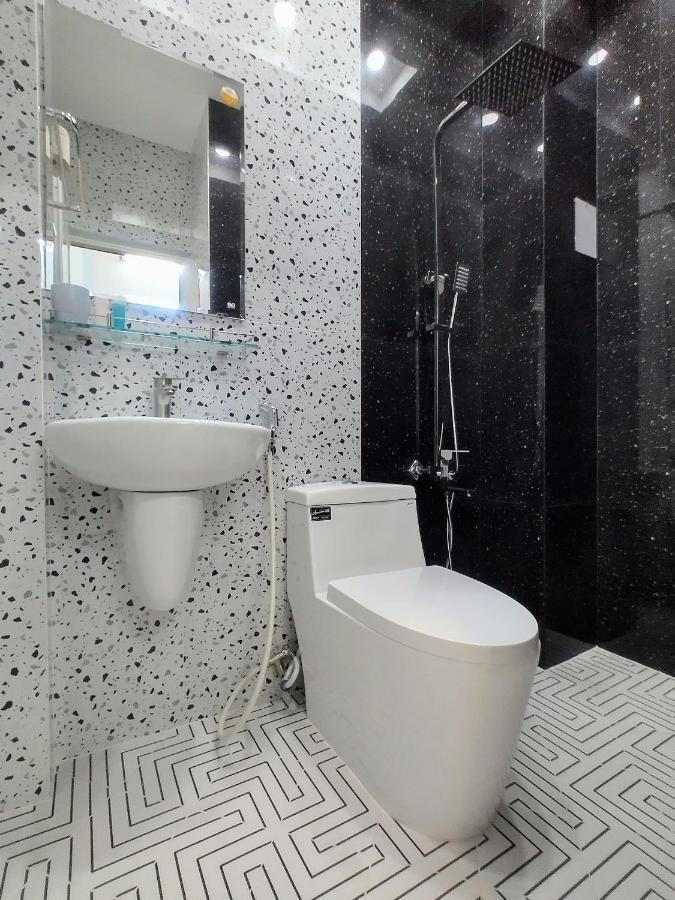 Cozrum Homes Delightful Corner Homestay Ho Chi Minh City
