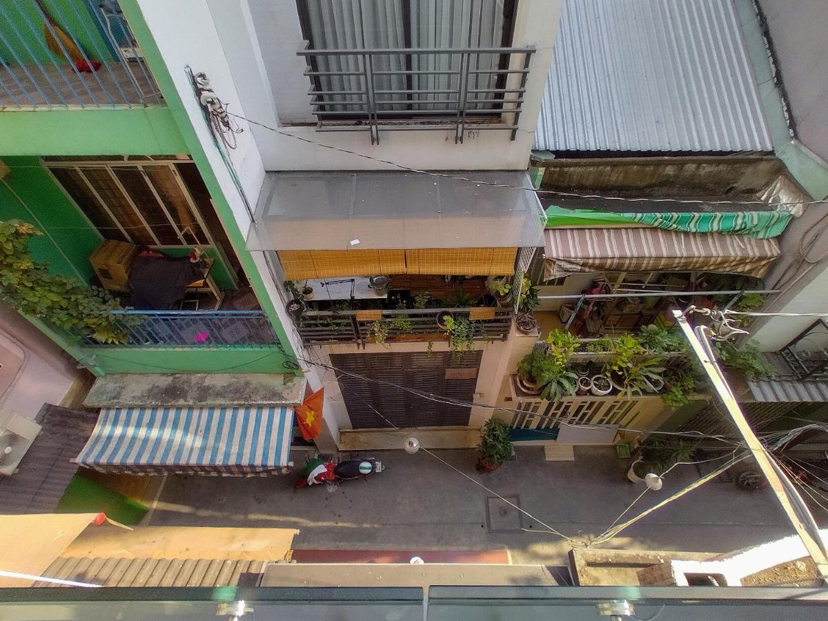 Homestay Cozrum Homes Delightful Corner Ho Chi Minh City