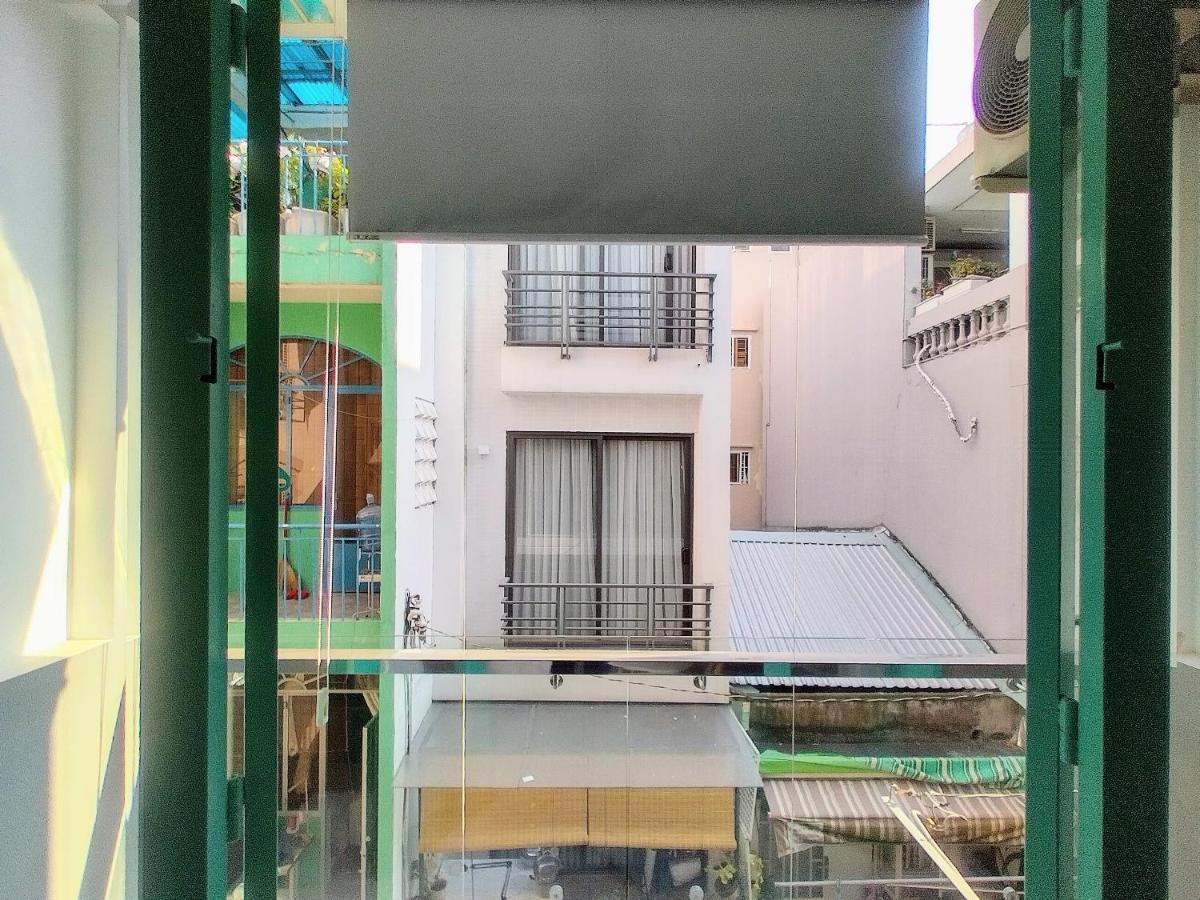 Homestay Cozrum Homes Delightful Corner Ho Chi Minh City