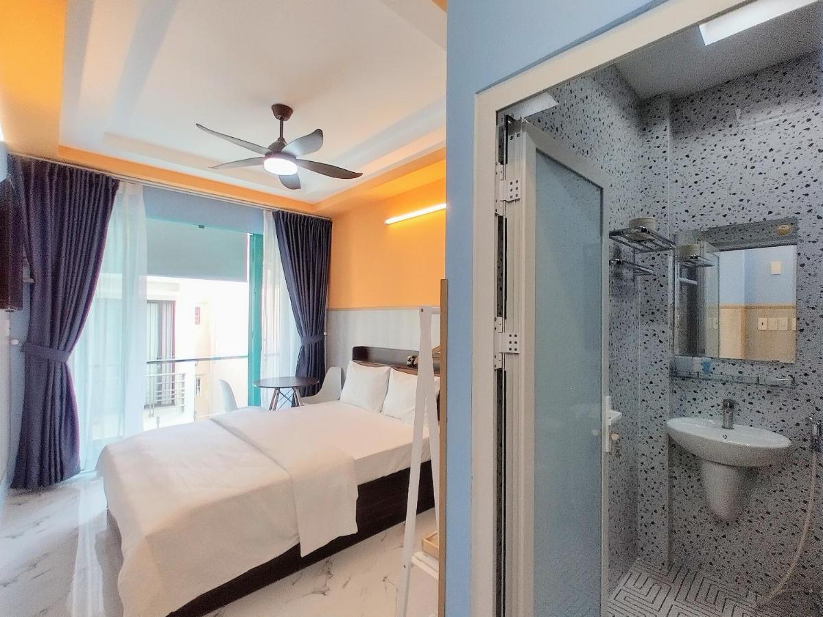 Homestay Cozrum Homes Delightful Corner Ho Chi Minh City