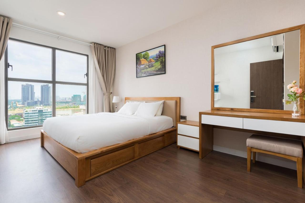 The Saigon Suite, The Luxury 2 Bedrooms With Bathtub For Over 30 Nights