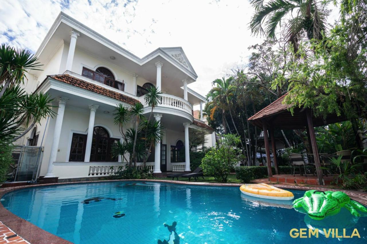 Villa Gem 10 - 5 Bedroom, 6 Bathroom, Big Pool, Big Garden