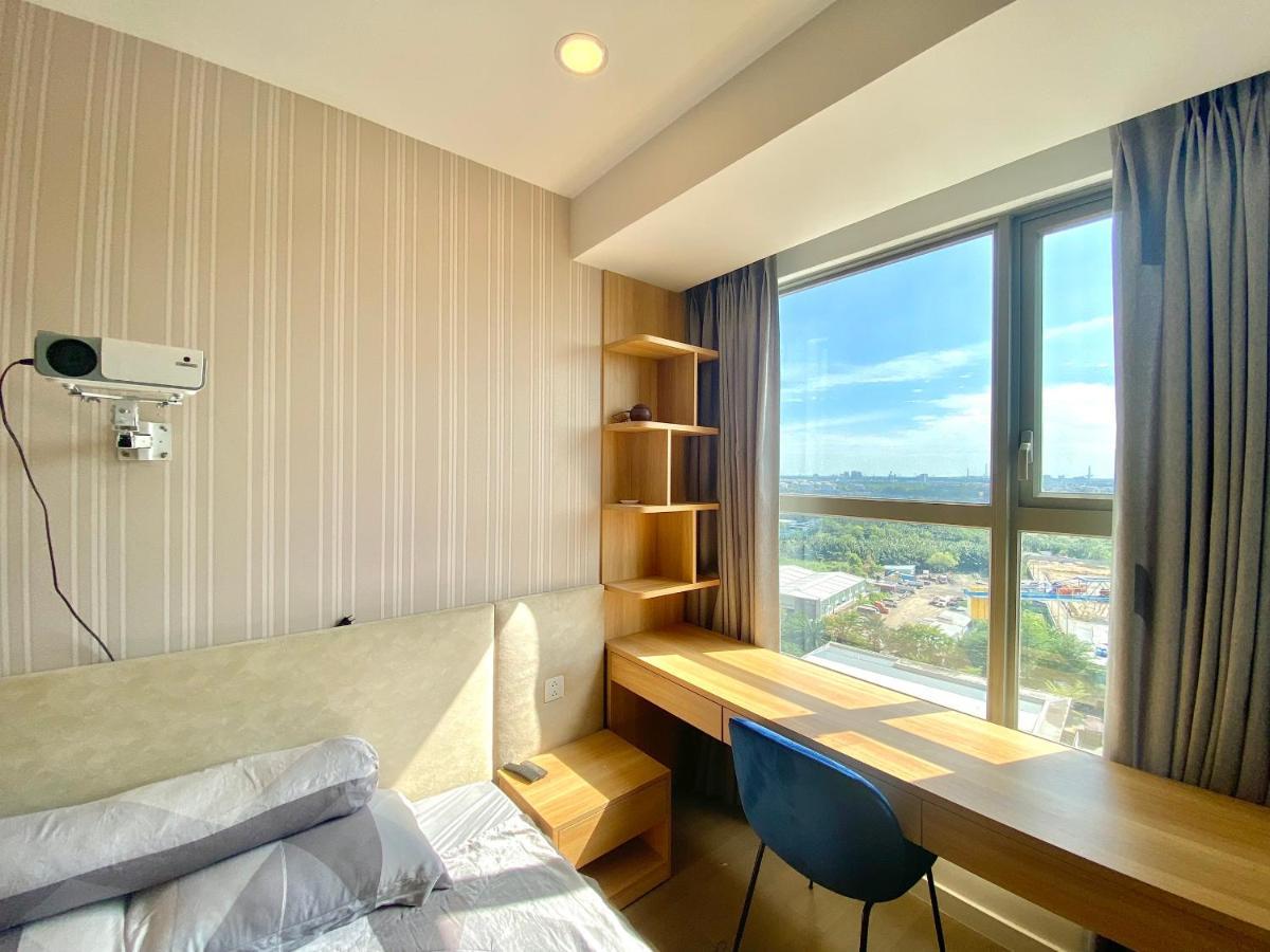 Luxury River Panorama View For 5 - Rooftop Infinity Pool + Sauna Near Q1 + Secc Apartment Ho Chi Minh City