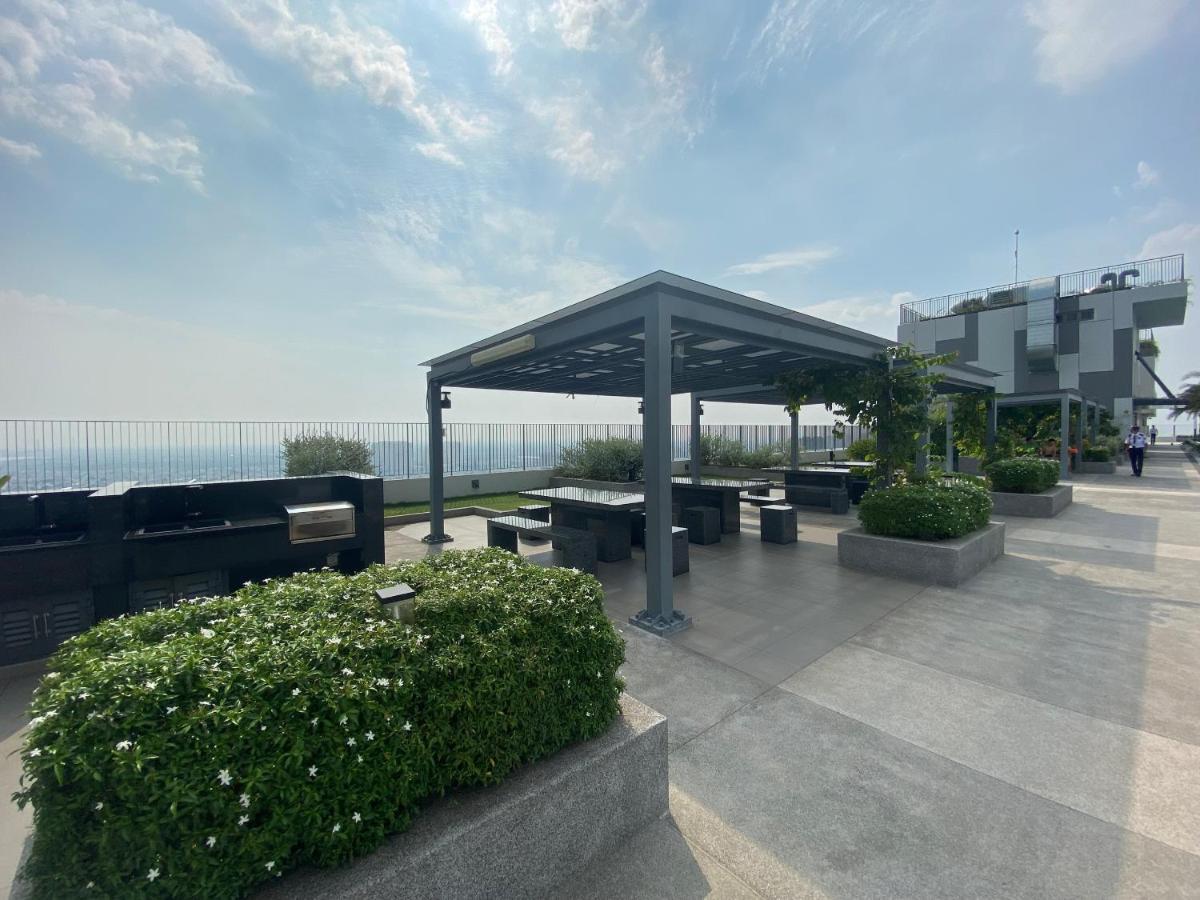 Luxury River Panorama View For 5 - Rooftop Infinity Pool + Sauna Near Q1 + Secc Apartment