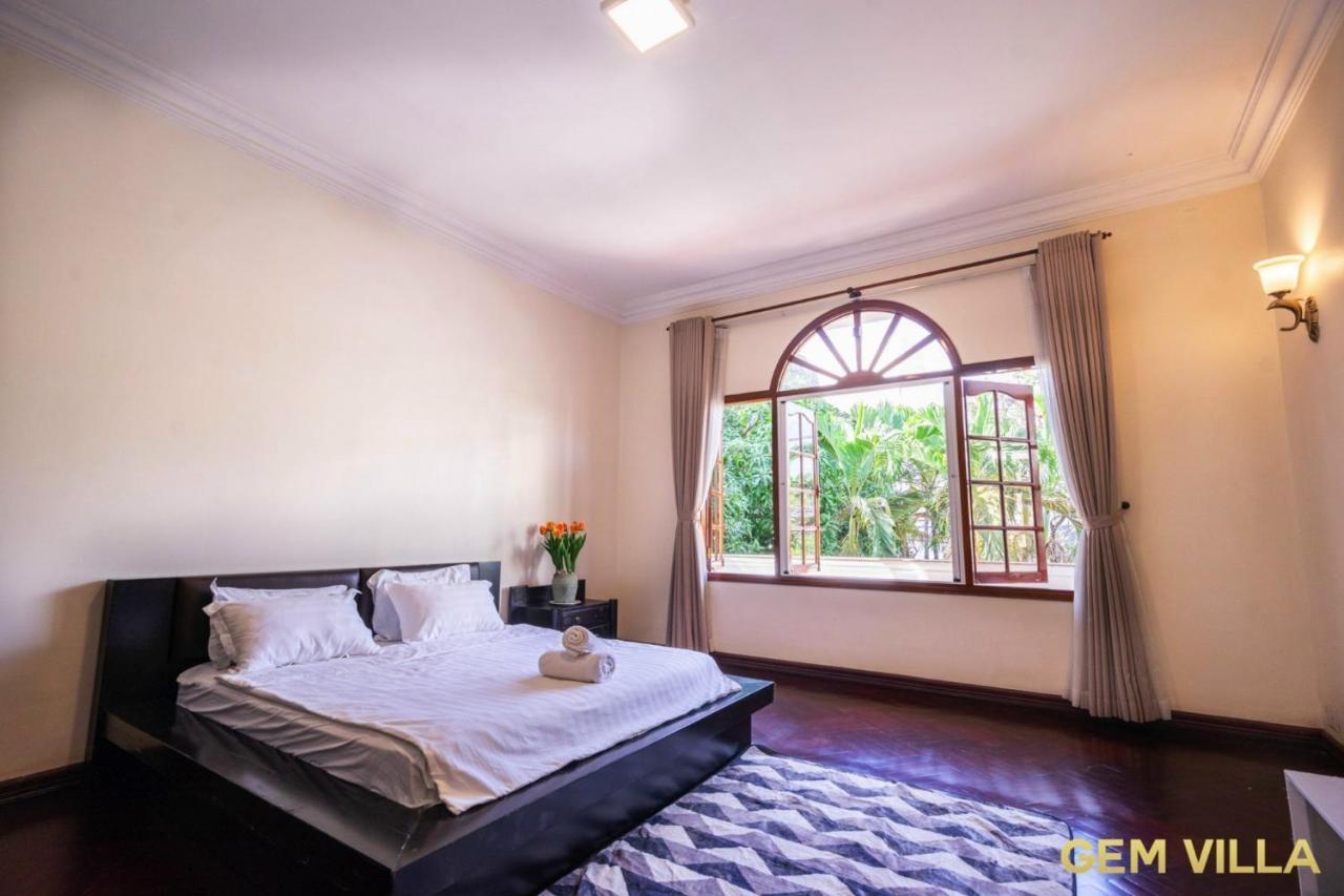 Gem 10 - 5 Bedroom, 6 Bathroom, Big Pool, Big Garden Villa Ho Chi Minh City