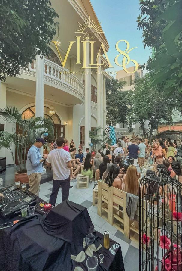 Villa 86 *