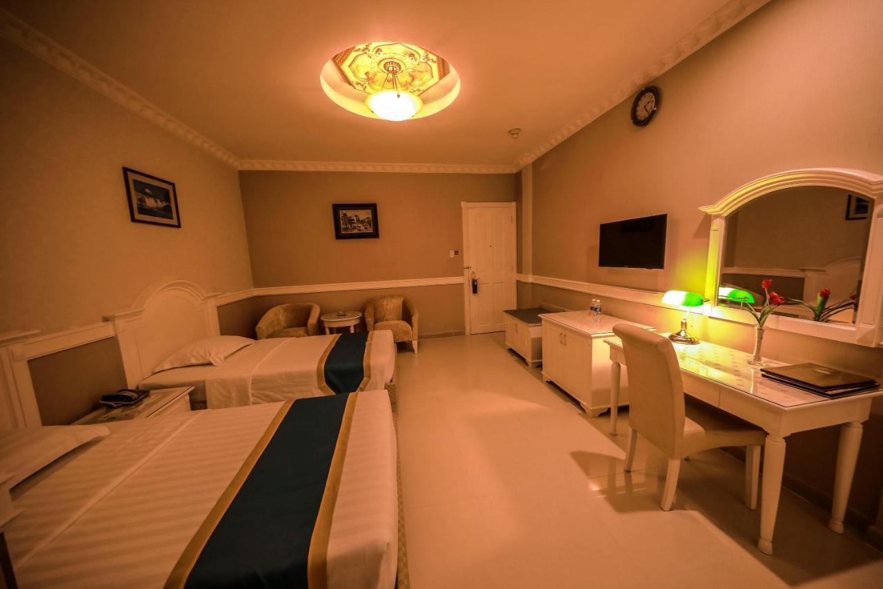 Hotel 700 Fortune