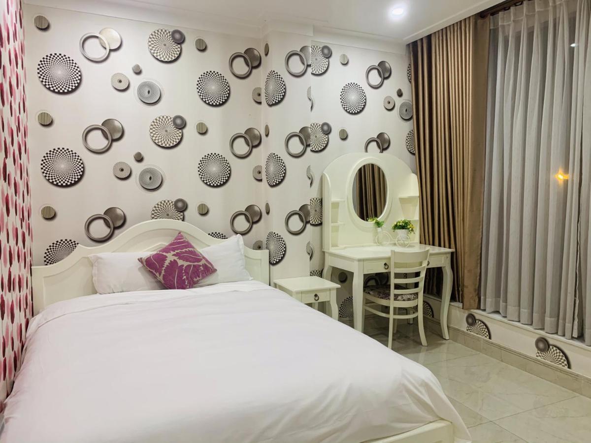 Thanh Vinh & Hotel
