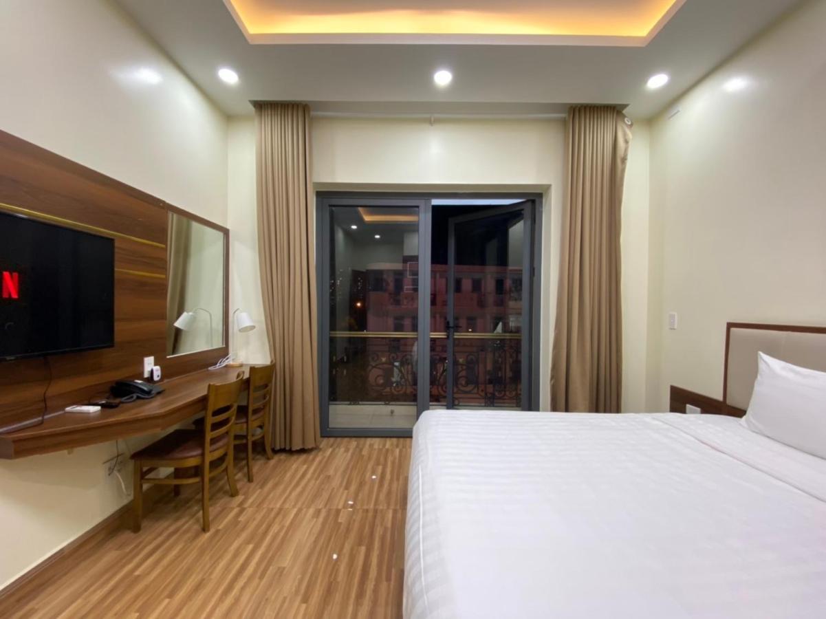 Winston Riverside Khách sạn