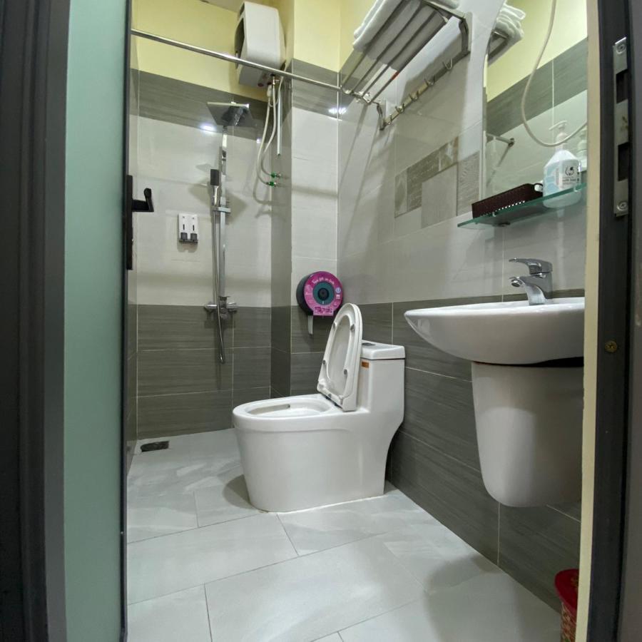 Winston Riverside TP. Hồ Chí Minh