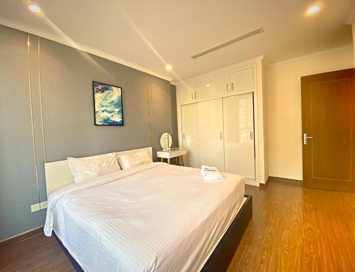 Deluxe 3br Apartment- Vinhomes Central Park Apartment Ho Chi Minh City
