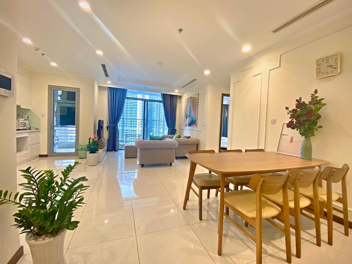 Deluxe 3br Apartment- Vinhomes Central Park Apartment Ho Chi Minh City