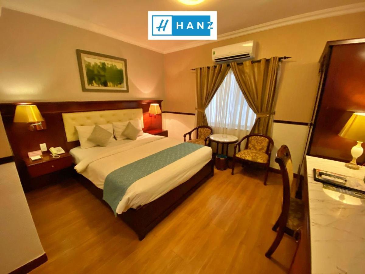 Hanz 823 Sunflower Hotel