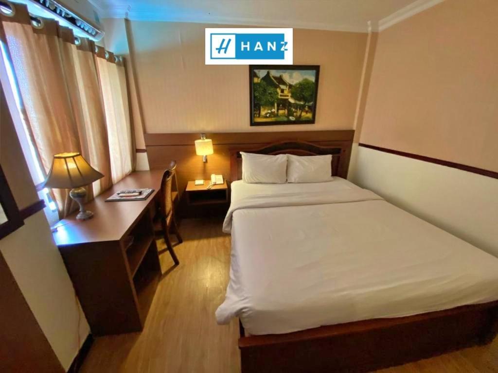 Hanz 823 Sunflower Ho Chi Minh City