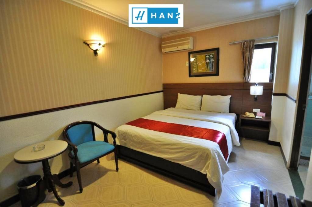 Hanz 823 Sunflower Hotel 3*