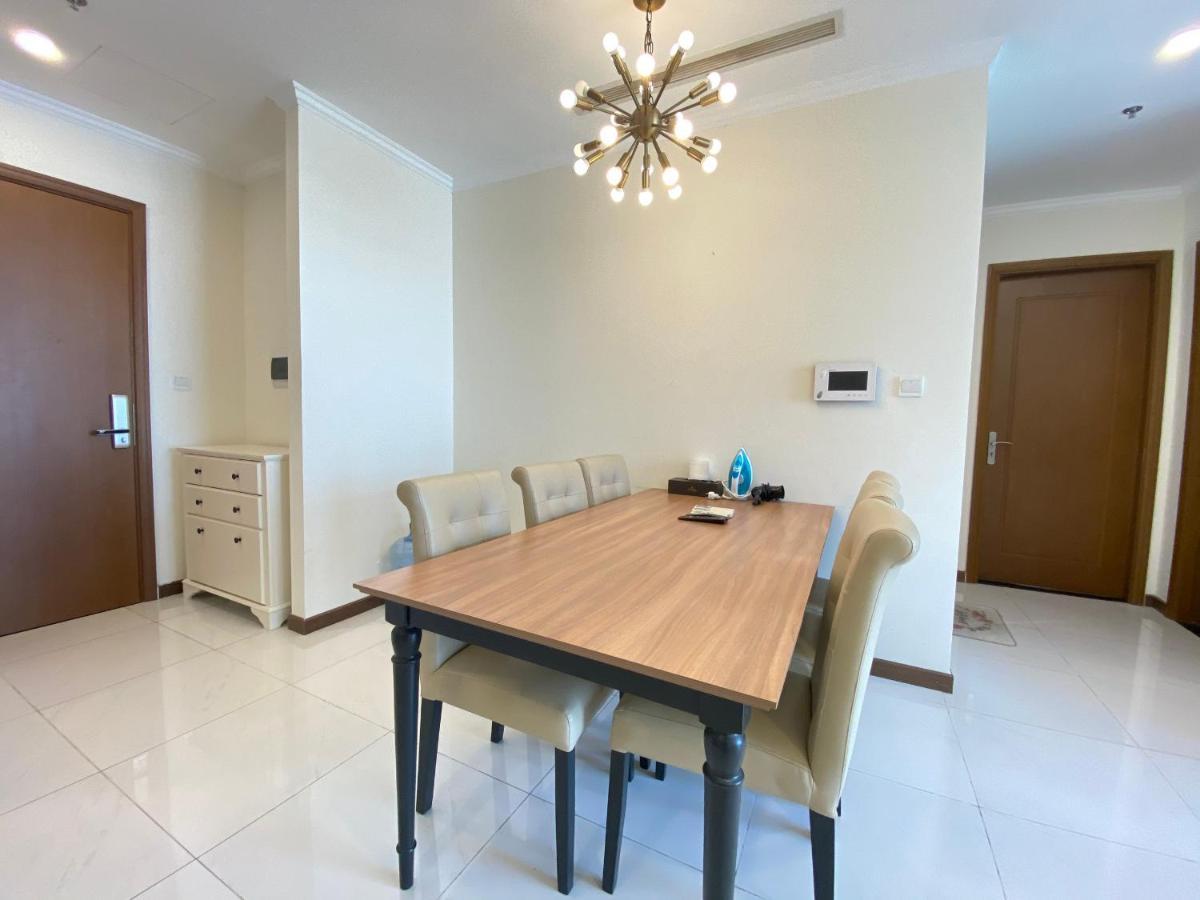 Vic Vinhomes Central Park Apartment *
