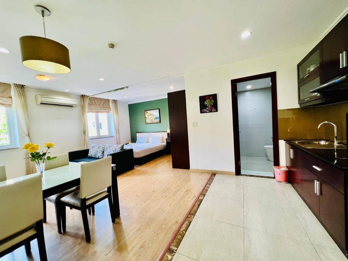 Lila Luxury And 3* Ho Chi Minh City