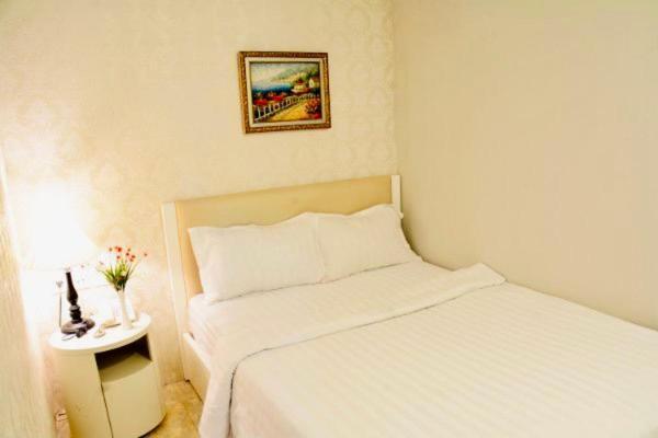 Golden & Hotel 3*