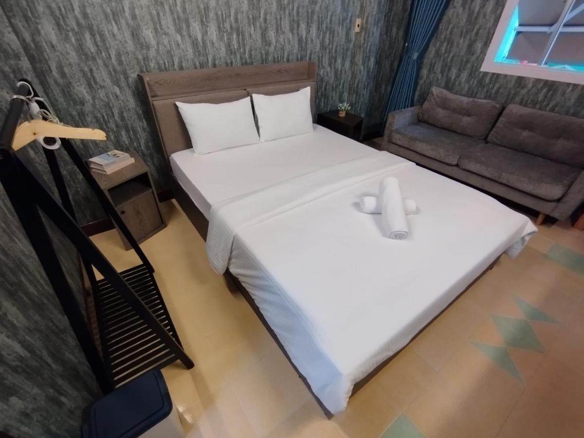 Cozrum Homes Delightful Corner * Ho Chi Minh City