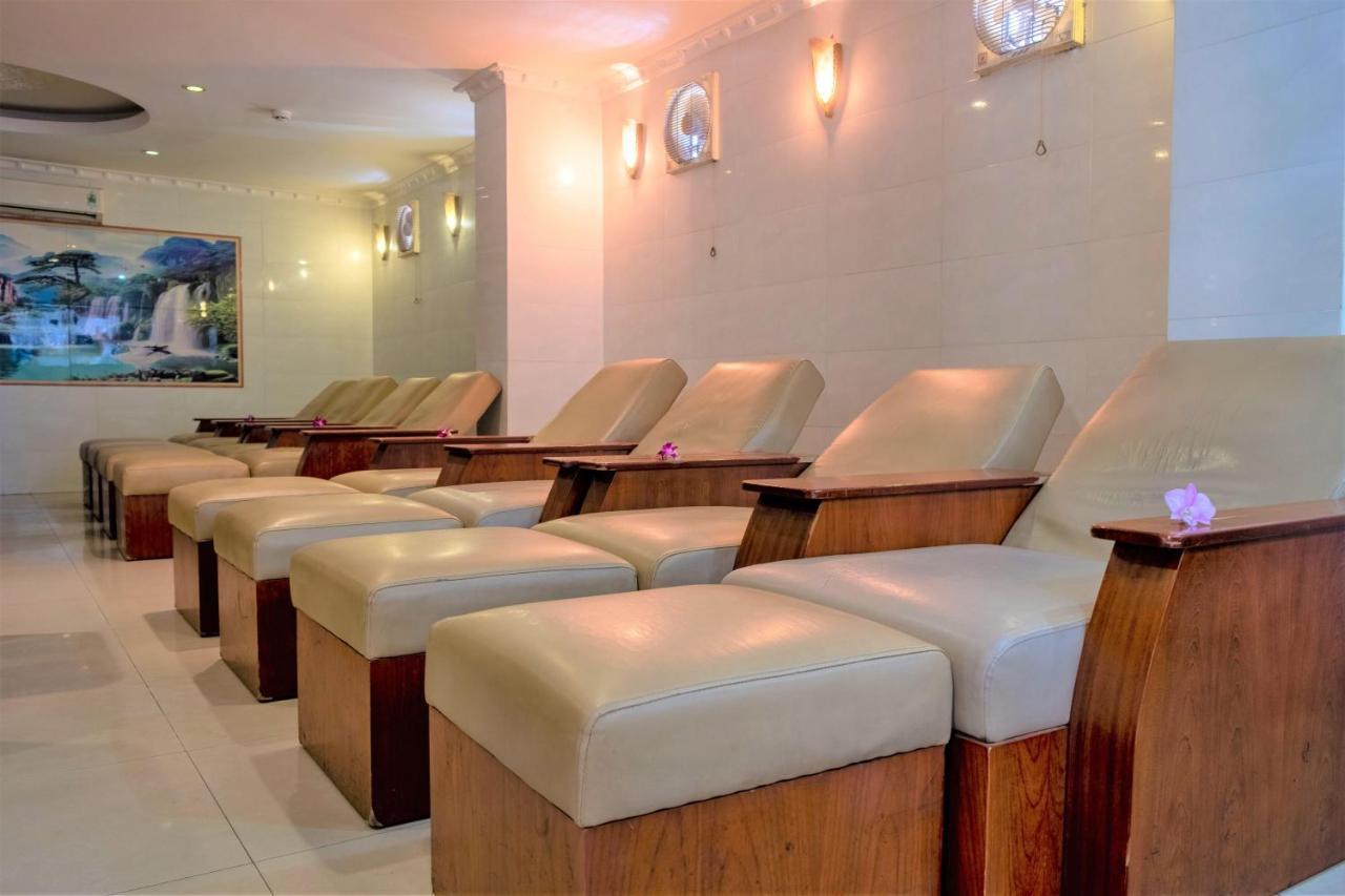 Hotel Phong Lan 2