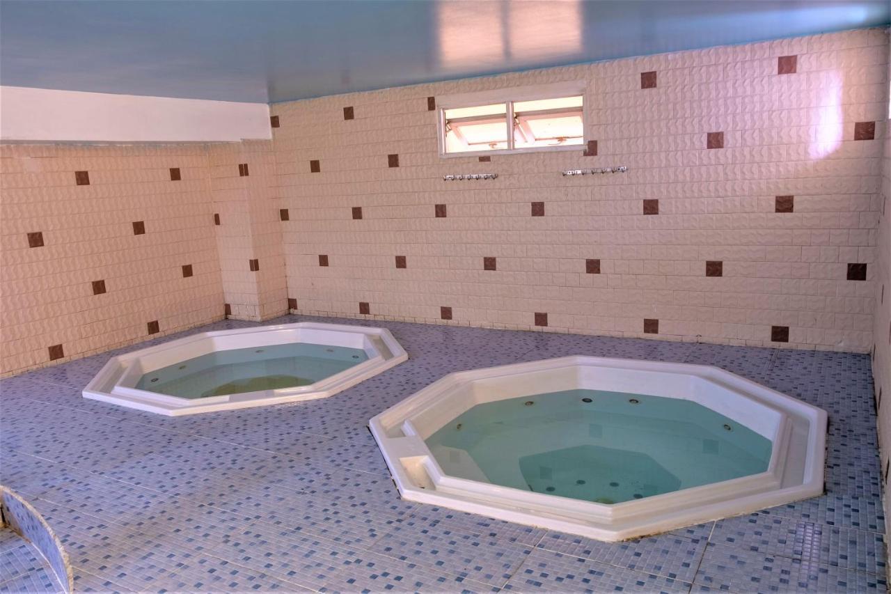 Hotel Phong Lan 2 2*