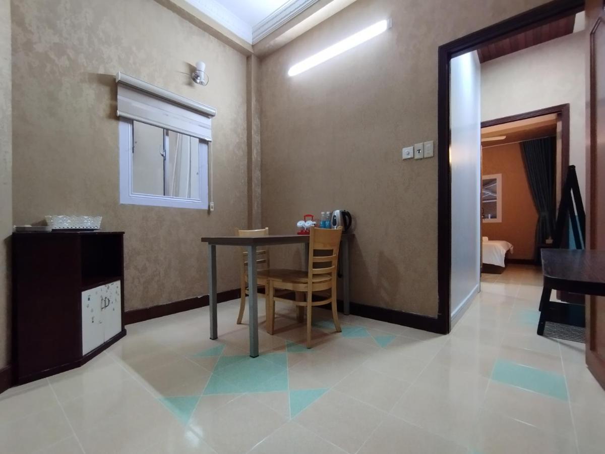 Cozrum Homes Delightful Corner Homestay