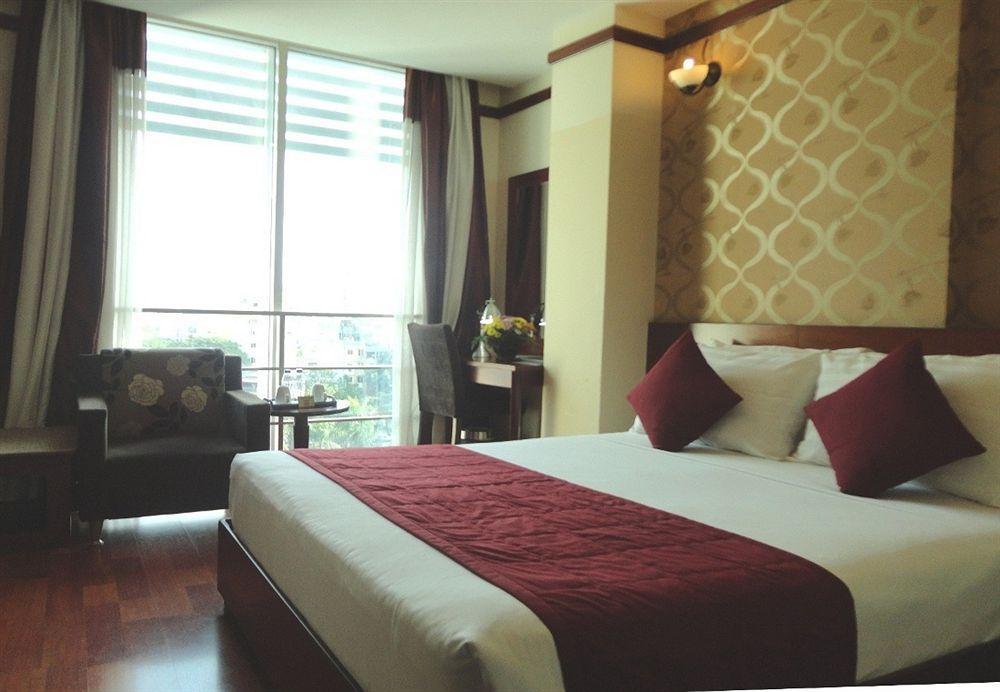 Park View Saigon Hotel 3*