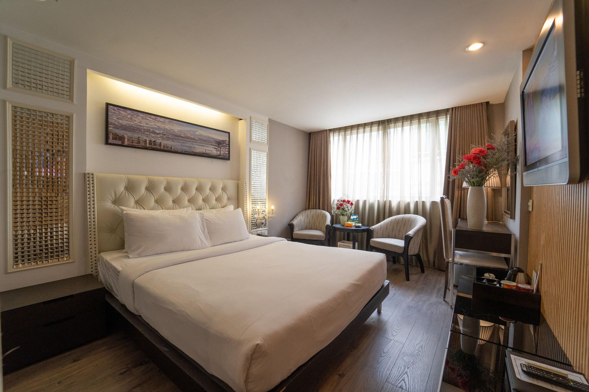 Hotel The White 8a Thai Lung 3*