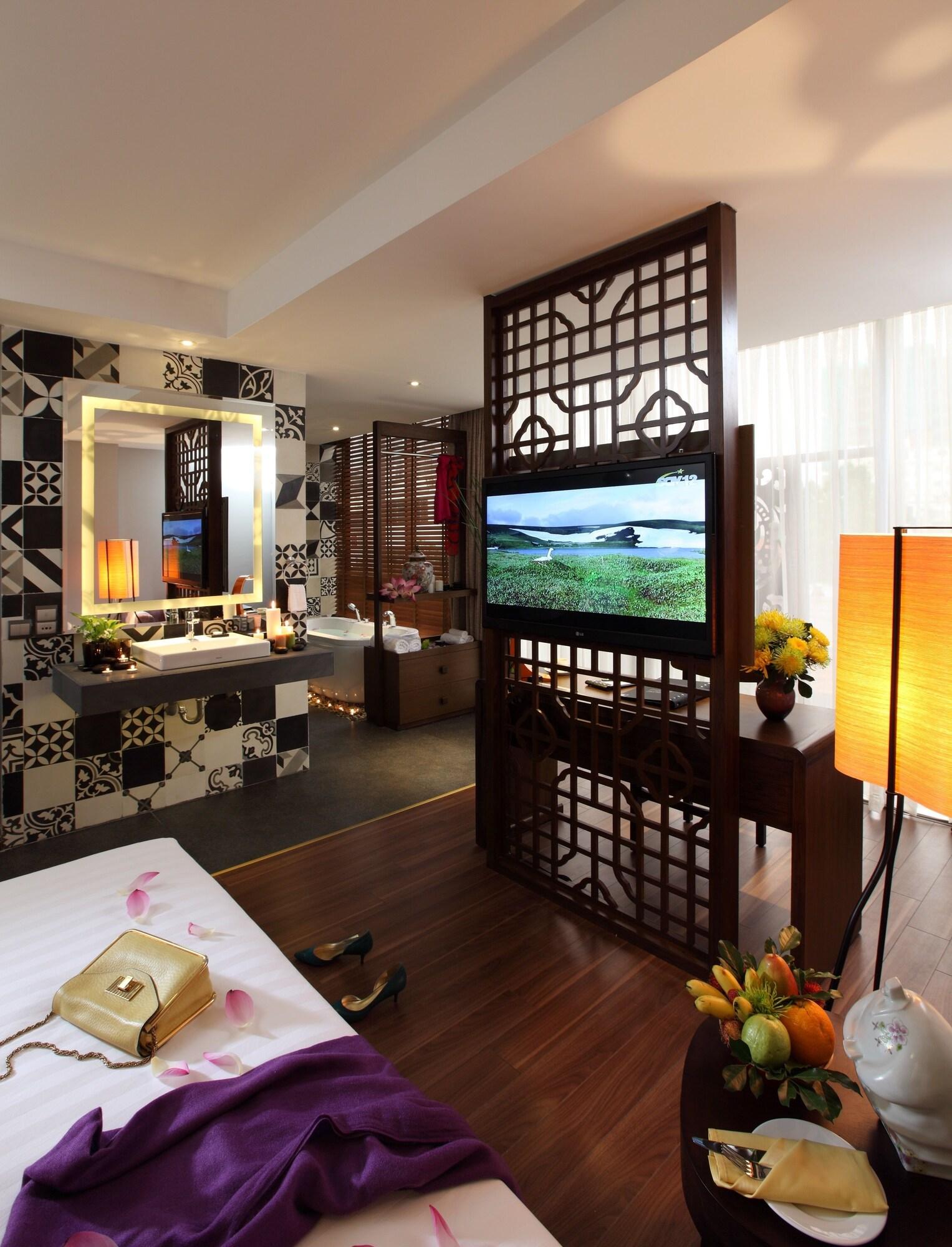 Silverland Sakyo Hotel 4*