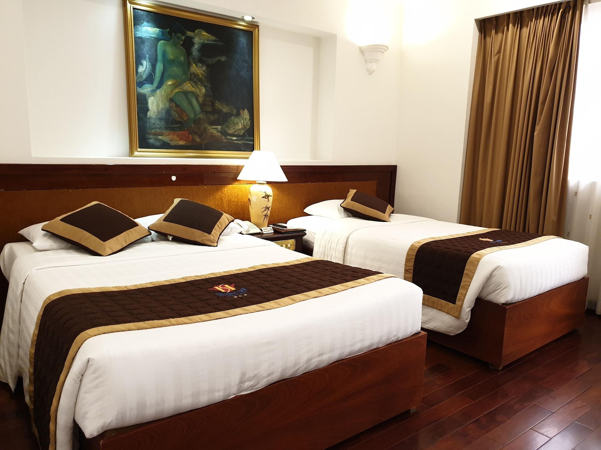 Hotel Huong Sen 3*