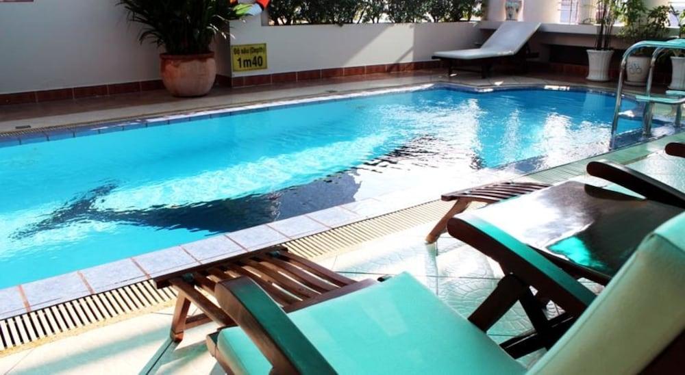 Hotel Huong Sen
