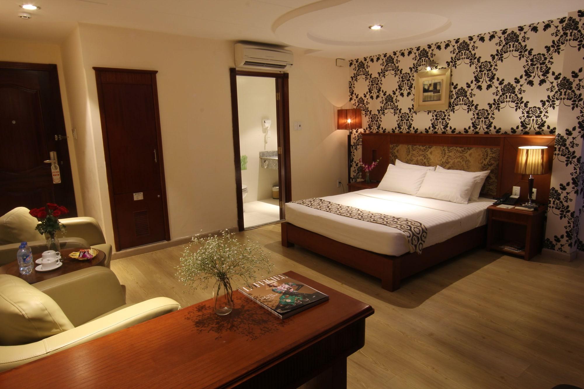 Sky Gem - Ben Thanh Hotel 4*