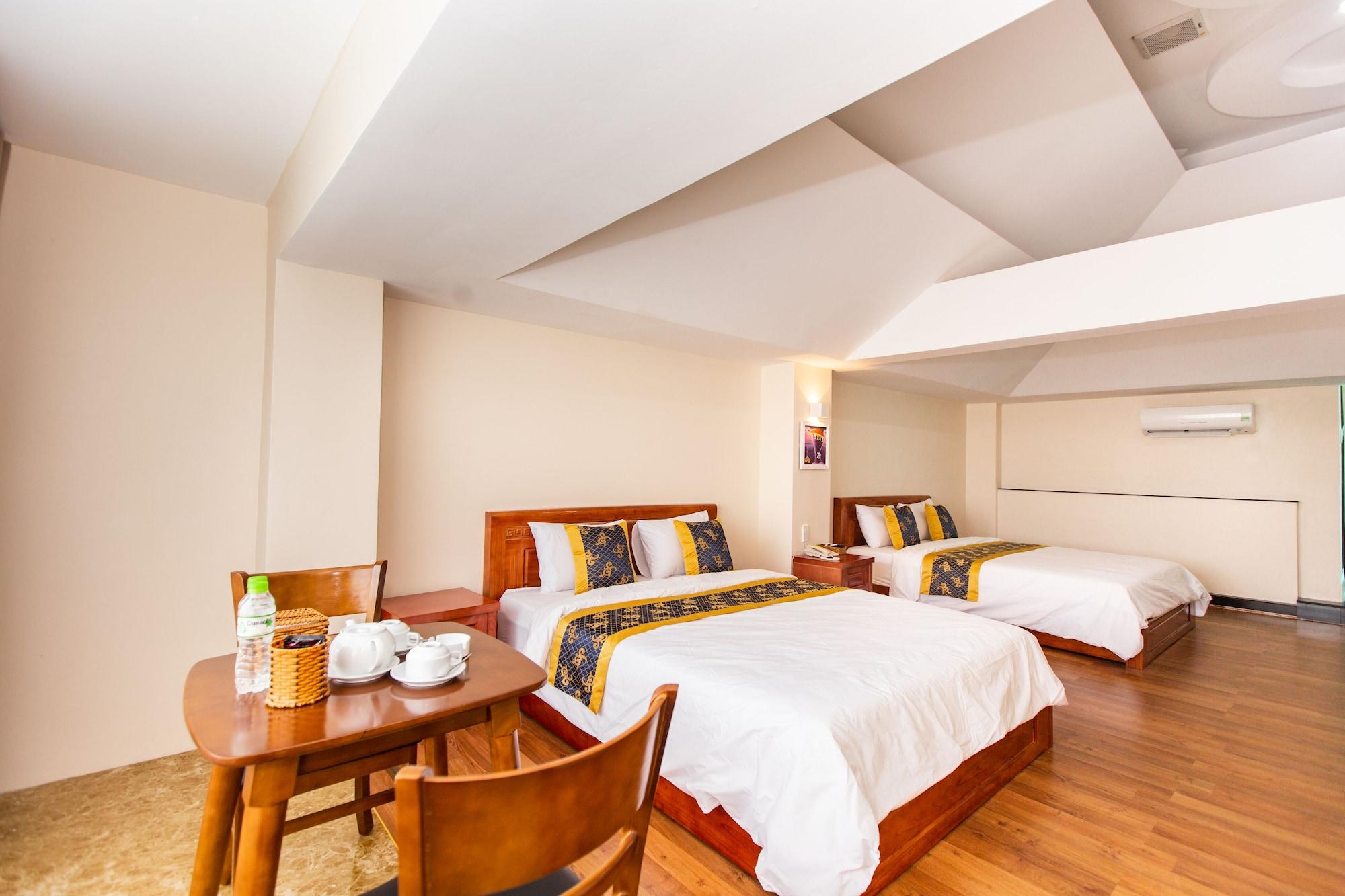 Hotel Hoa De Nhat Hotel- San Bay Tan Son Nhat 3*