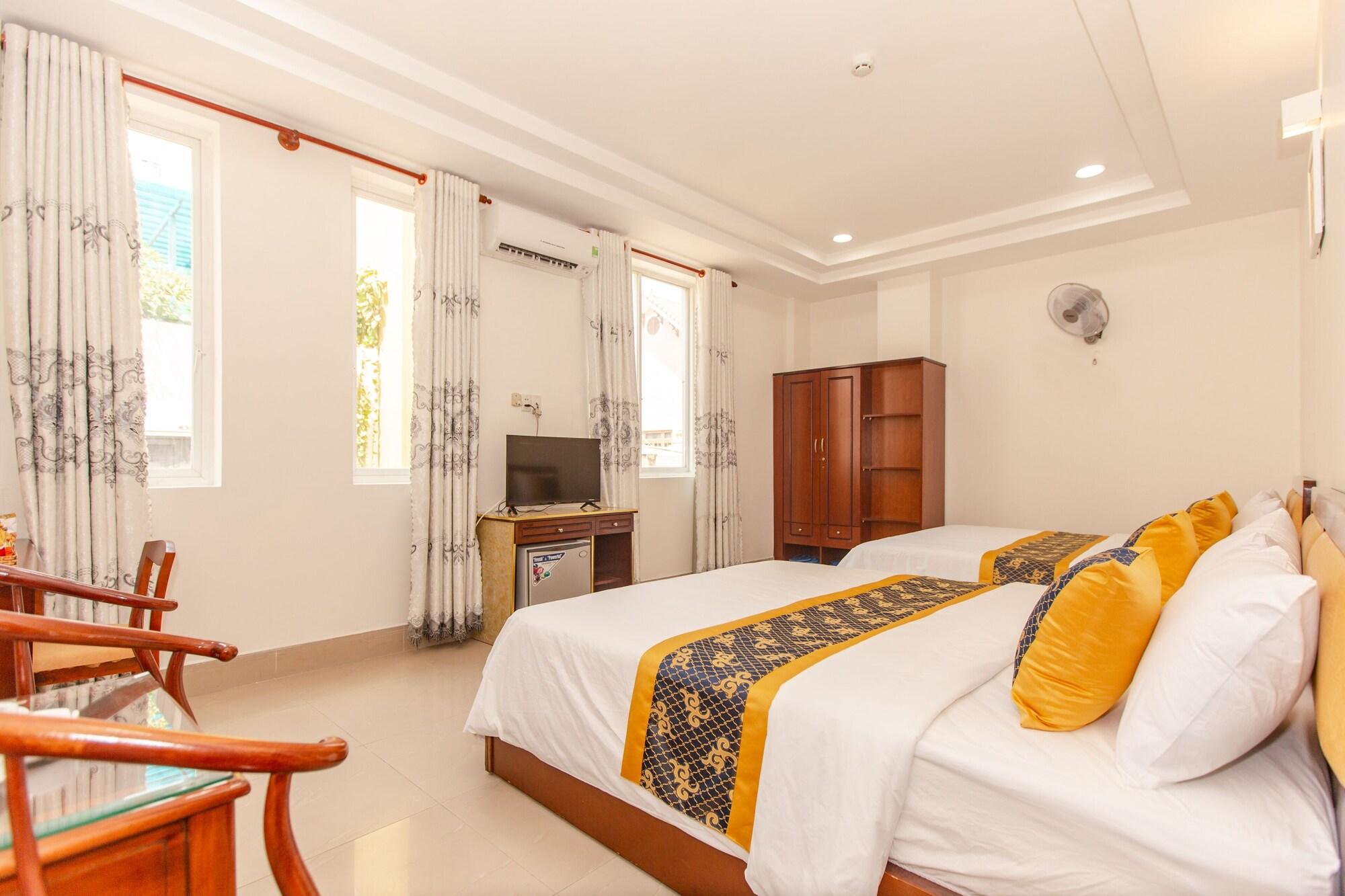 Hoa De Nhat Hotel- San Bay Tan Son Nhat Hotel