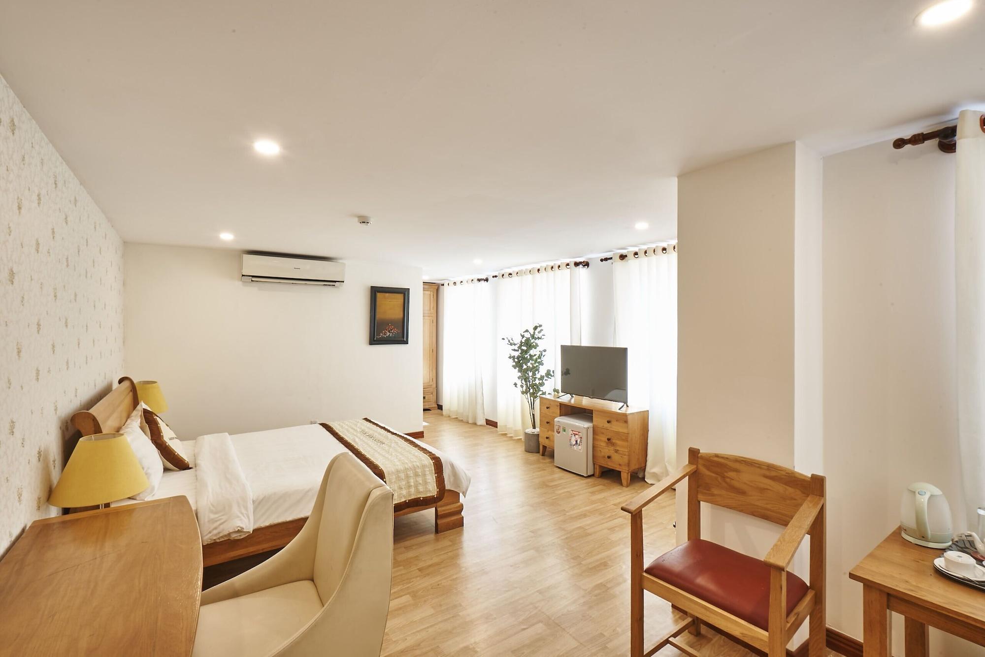 Sai Gon's Book Hotel 3*