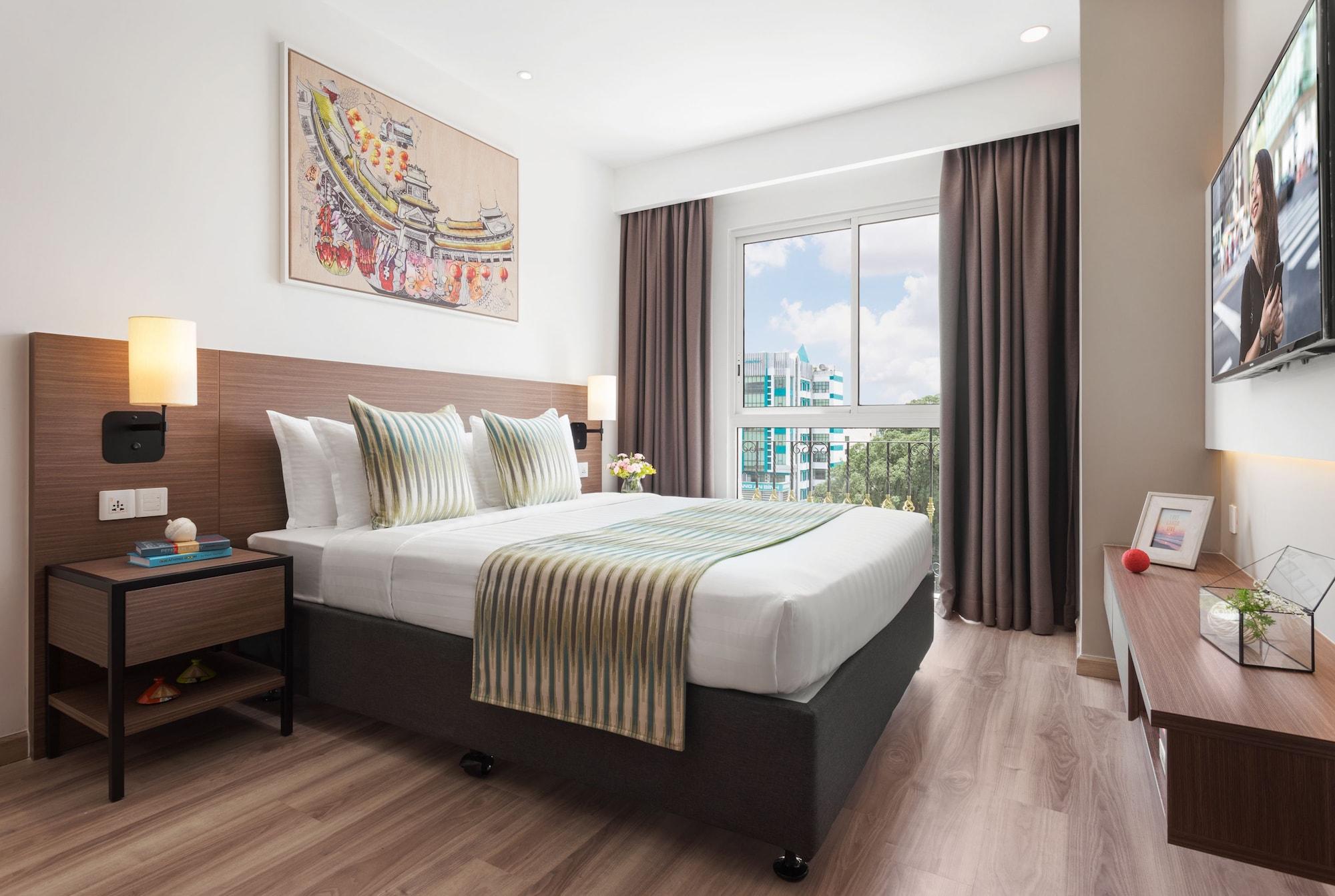 Aparthotel T-ritz Saigon & 4*