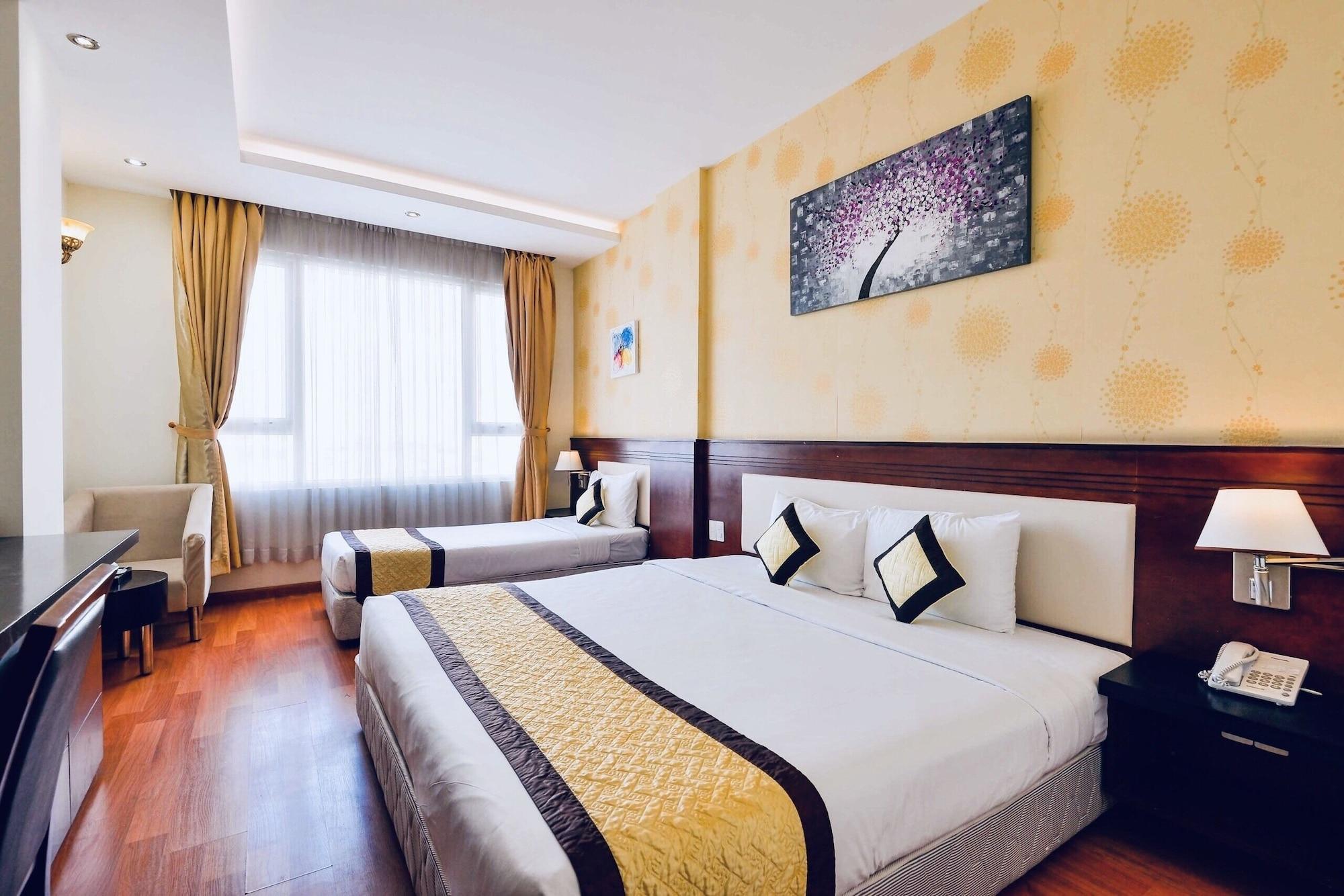 Happy Life Hotel 3*